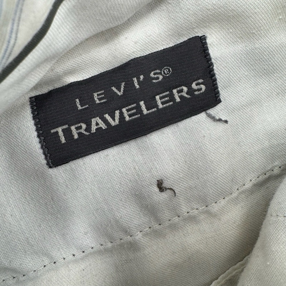 Vintage Levis Travelers Pants Mens 38x32 Brown Pleated Wool Blend Chino Trousers - Picture 3 of 9